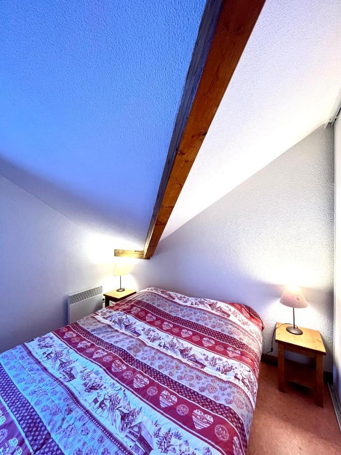 Chalet Vars 8 A 10 Personnes, Proche Des Pistes Ngoại thất bức ảnh